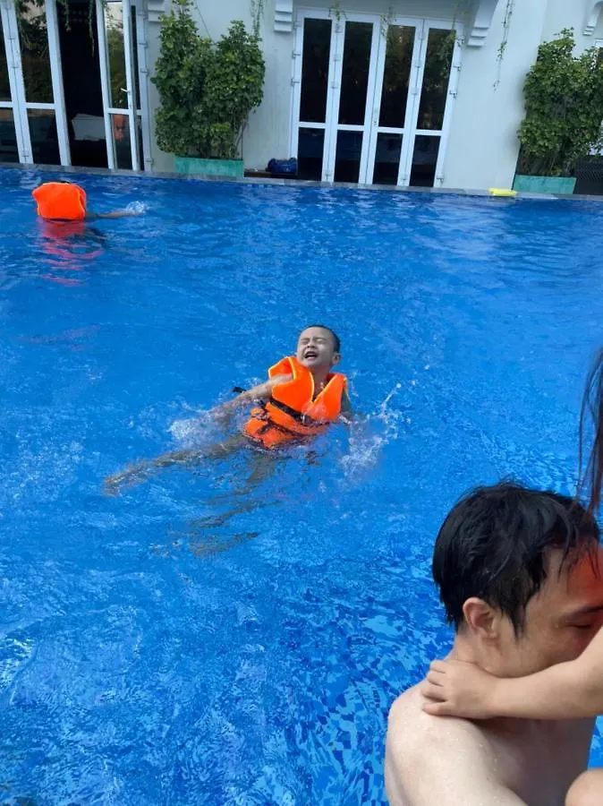 Sunshine Villa Hoi An Homestay