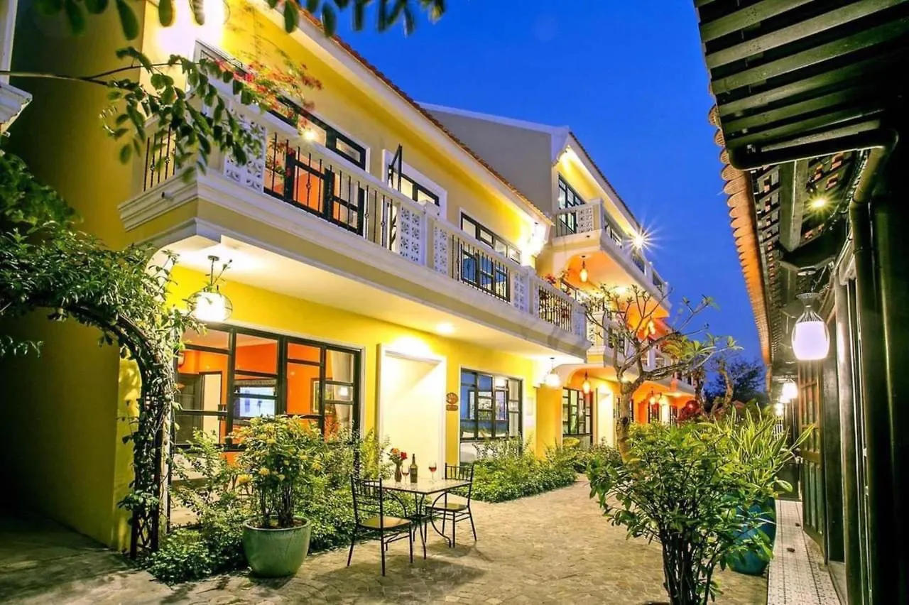 Sunshine Villa Hoi An Homestay
